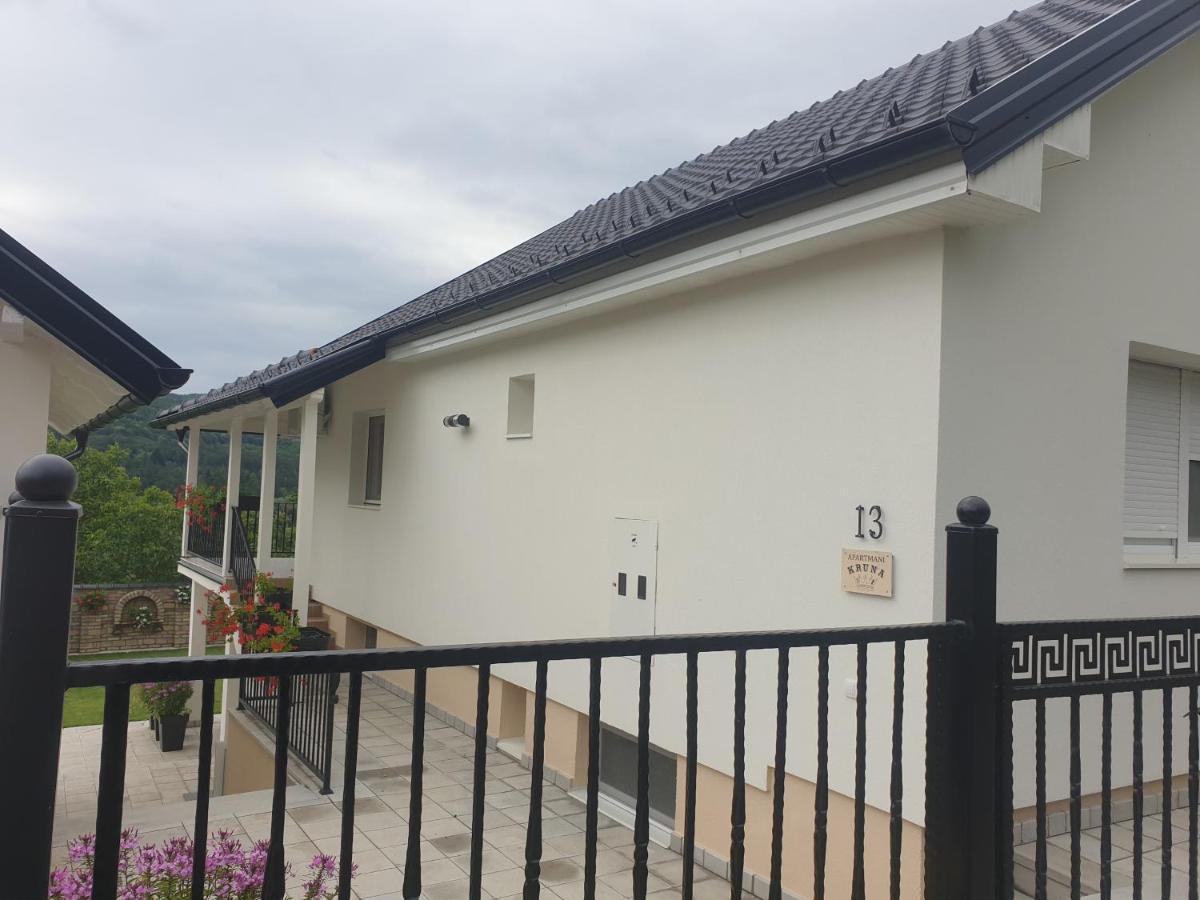 Apartmani Kruna Vrdnik Exteriör bild